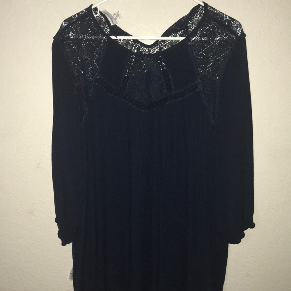 Liz Lange Maternity Set